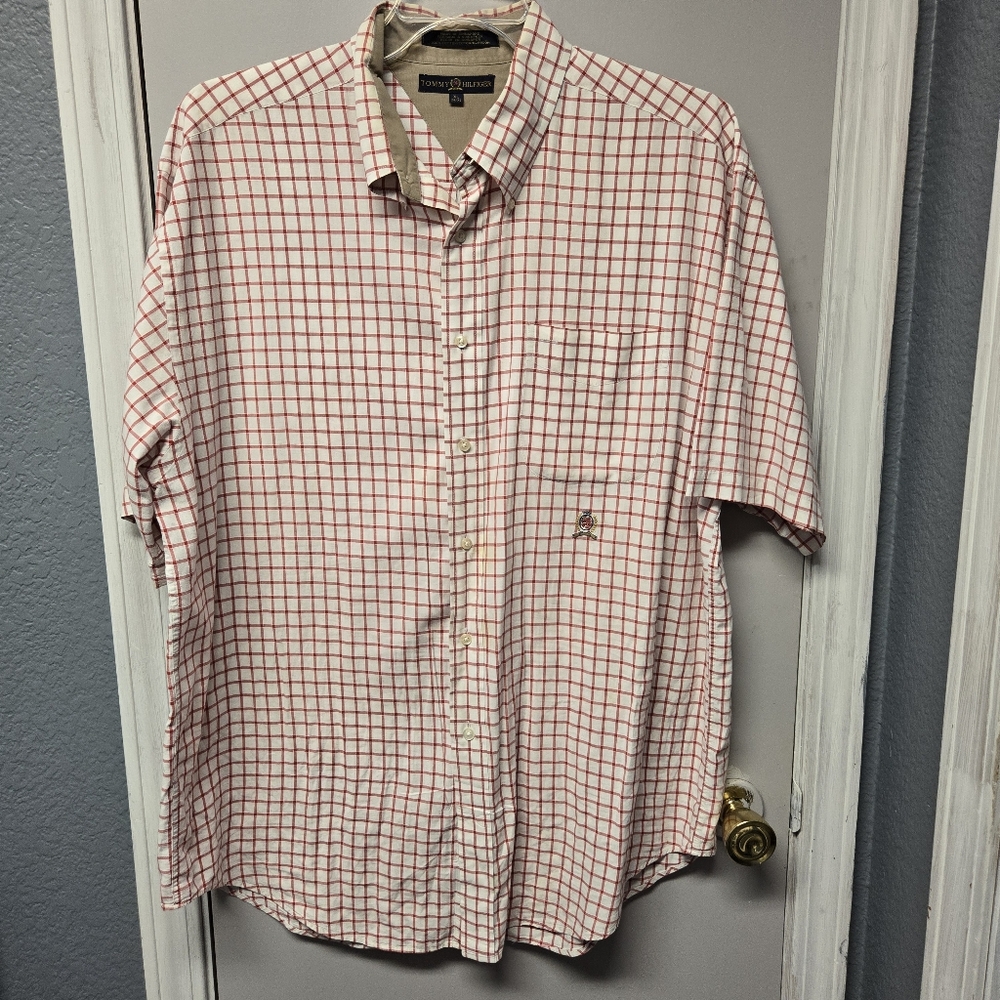XL Tommy Hilfiger short sleeve dress shirt